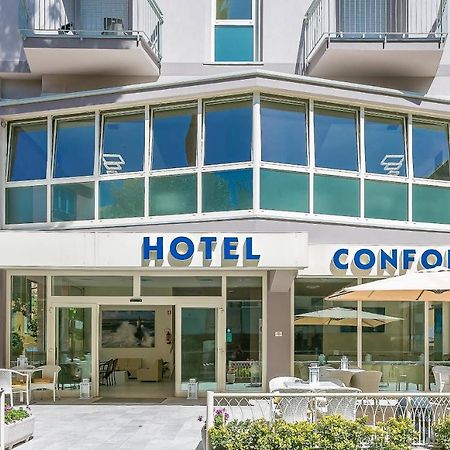 Hotel Confort Римини Екстериор снимка