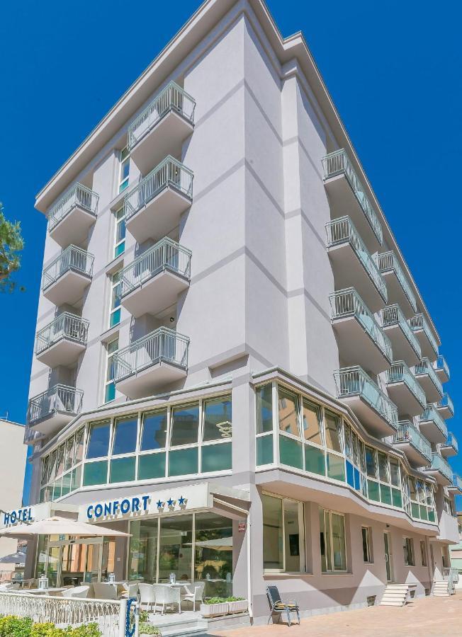 Hotel Confort Римини Екстериор снимка